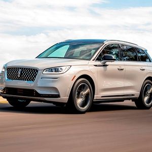 SUVs Guide: Everything You Need to Know Before Buying